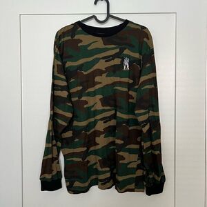 Eighty Eight Medium Long Sleeve Embroidered Astronaut Spaceman Camouflage Green